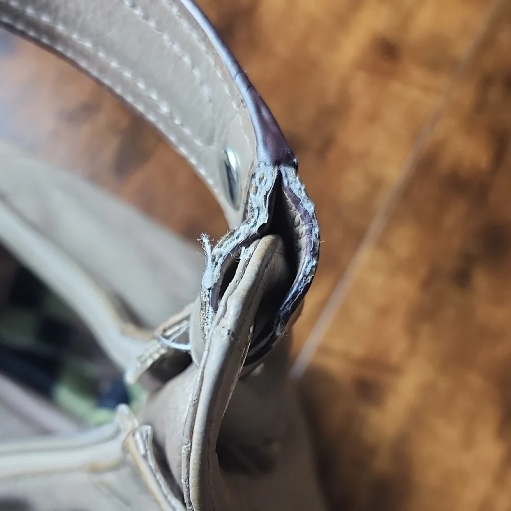 TIGNANELLO‎ | Taupe Metallic Leather Hobo Bag With Cutout Accents And Pockets